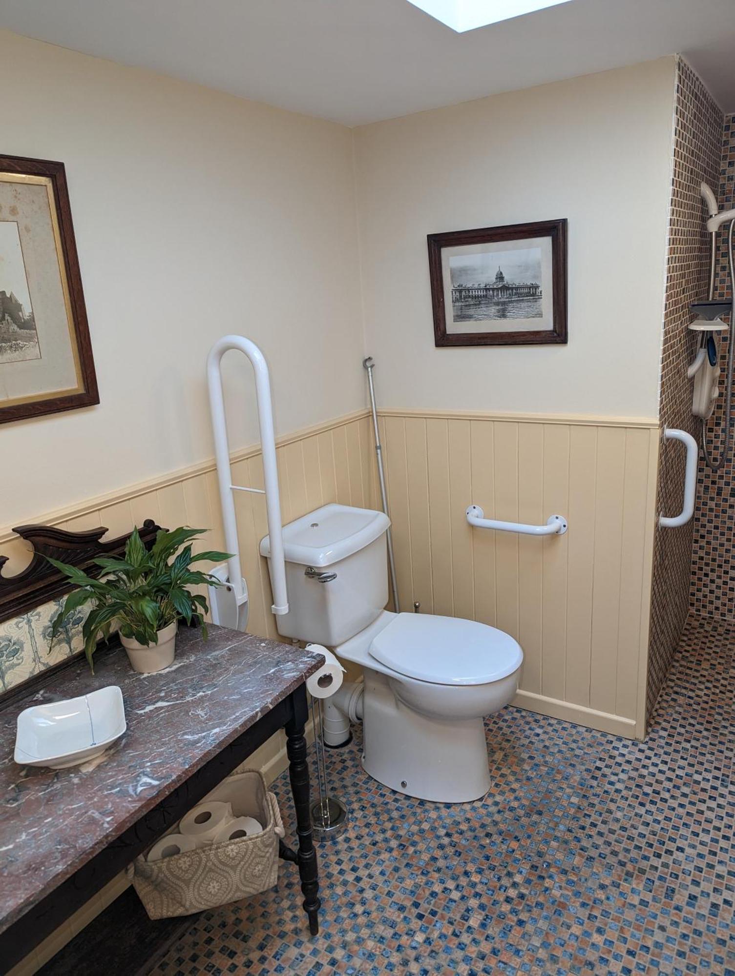Inchiquin House, Period Home In The Heart Of The Burren Corofin  Exteriör bild